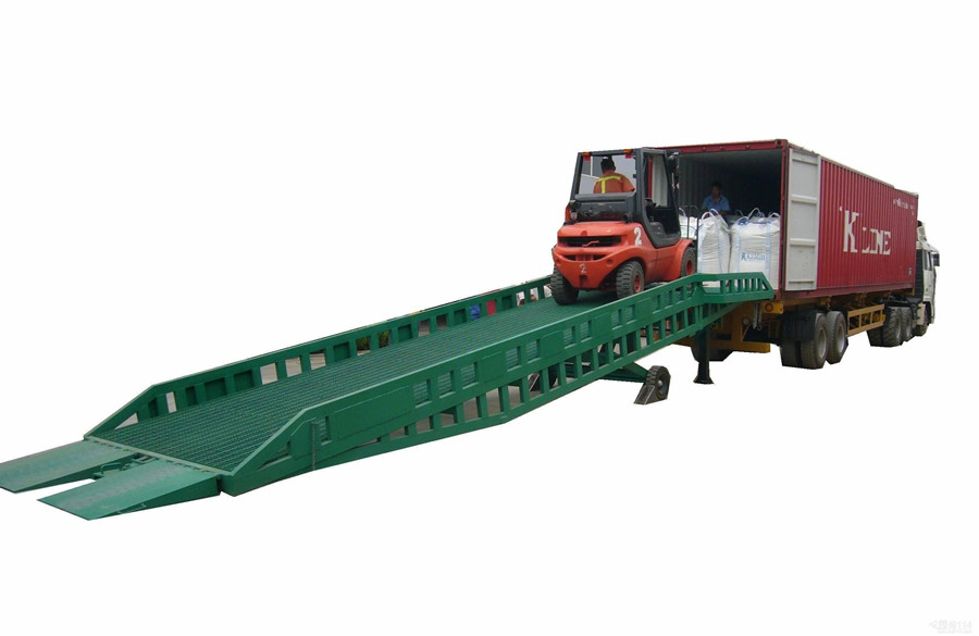 移動(dòng)登車橋